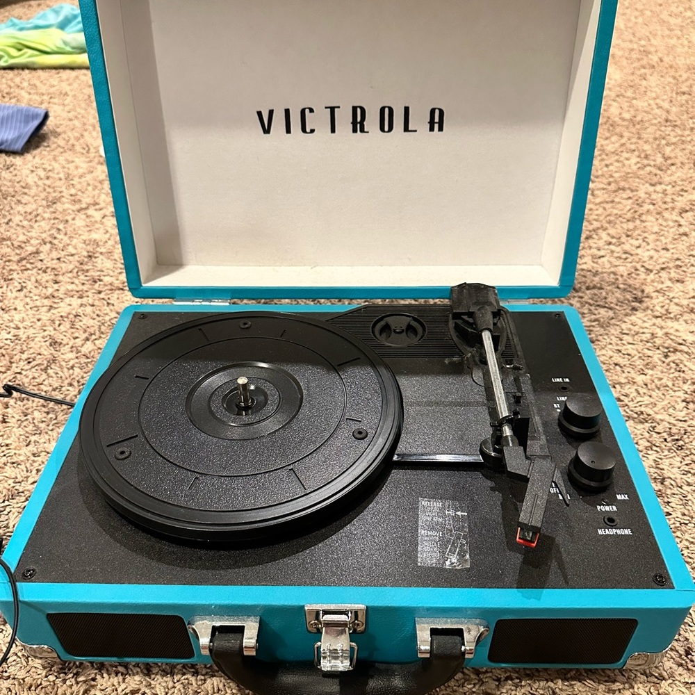 Victrola Turquoise Portable Turntable